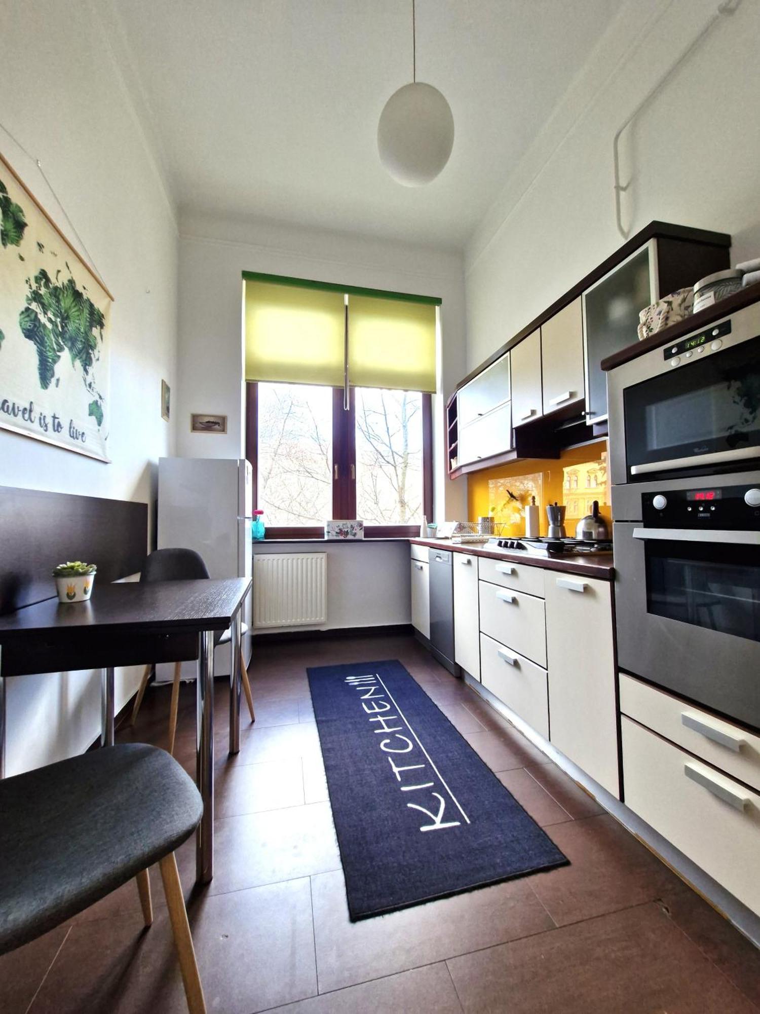 Deak Apartman Sopron Exteriör bild