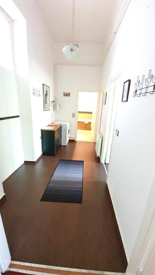 Deak Apartman Sopron Exteriör bild