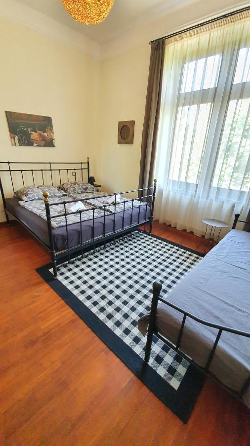 Deak Apartman Sopron Exteriör bild